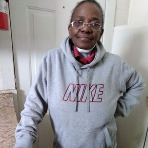 Meet your Posher, Sharon